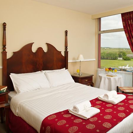 Logues Liscannor Hotel Ngoại thất bức ảnh