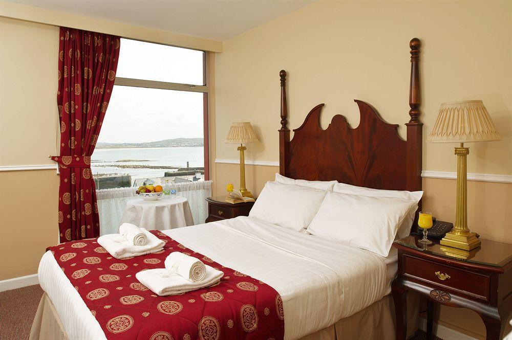 Logues Liscannor Hotel Ngoại thất bức ảnh