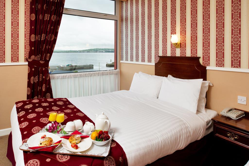 Logues Liscannor Hotel Phòng bức ảnh