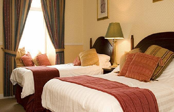 Logues Liscannor Hotel Phòng bức ảnh